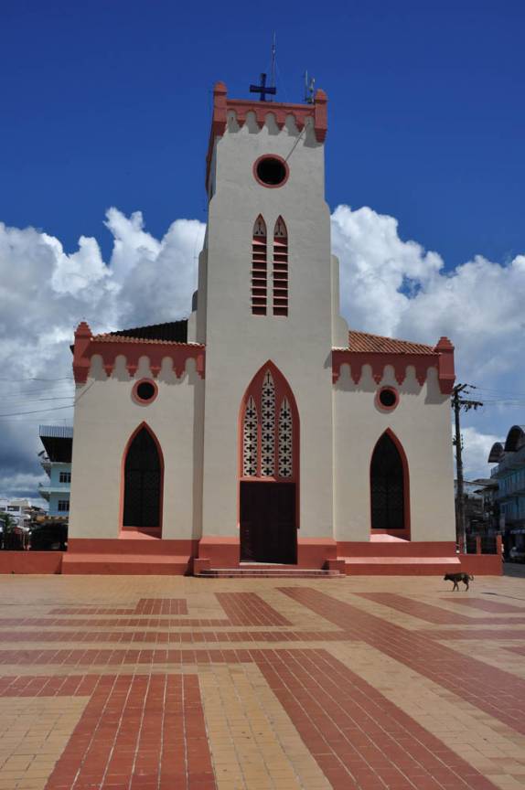 Igreja matriz de Tefé, no Amazonas